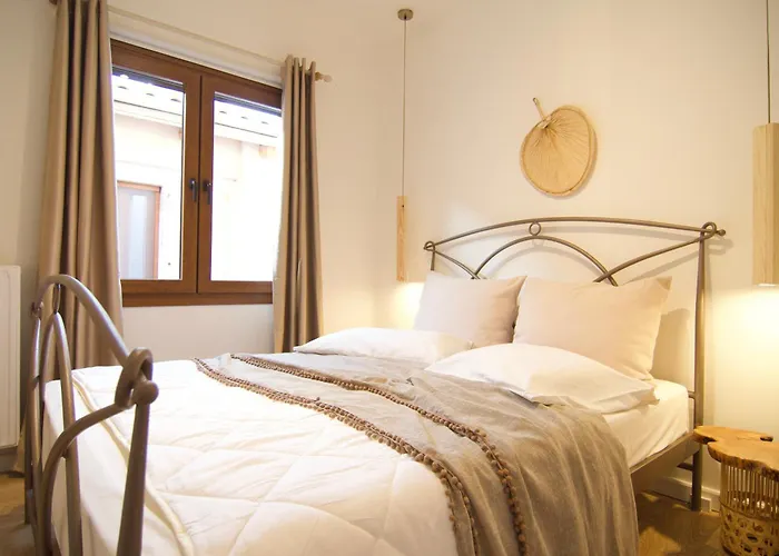 Semesterbostad Mantarini Doukádes