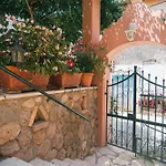 Mantarini Casa de Férias *